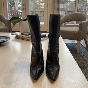 Manolo Blahnik black leather boots. Size 7.5. Excellent condition.